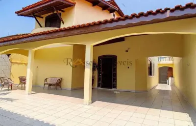 Casa com 4 quartos, jardim grandesp, itanhaém - r$ 710 mil, cod: 663