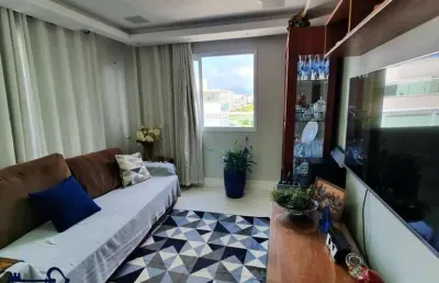 Cobertura duplex de 174m2 com linda vista para montanha