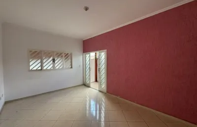 Excelente casa para locação no bairro parque são luiz taubaté