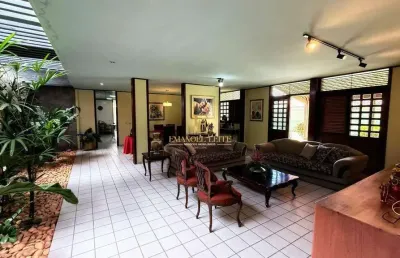 Casa com 3 quartos à venda no Candelária, Natal 