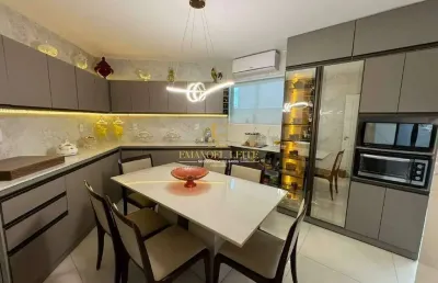 Casa com 5 quartos à venda no Candelária, Natal 