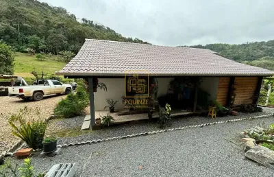 Sítio espetacular com amplo espaço externo em indaial!
