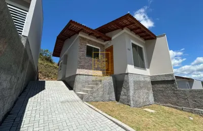 Casa com 2 dormitórios e quintal amplo no warnow, indaial