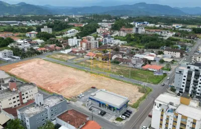 Terrenos com infraestrutura completa no bairro mais comercial de indaial