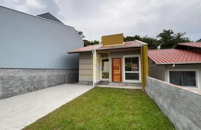 Casa prática e aconchegante com fácil acesso à rodovia