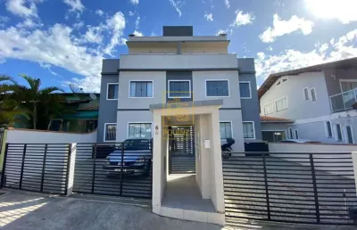 Apartamento duplex a 500m da praia no centro de barra velha