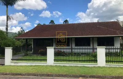 Exclusividade - casa espaçosa e bem localizada em rodeio