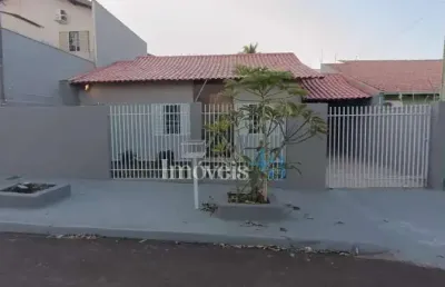 Casa com 3 quartos à venda na Rua Frederico Simoni, 175, Jardim Planalto Verde, Cambé