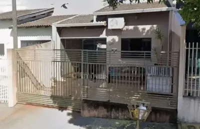 Casa com 2 quartos à venda na Rua Renato Gonzales Pietrobon da Costa Júnior, 596, Residencial Abussafe, Cambé