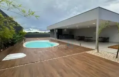 Chácara / sítio com 1 quarto à venda na Rua Ana Amélia Mendes, 48, Residencial das Torres, Cambé