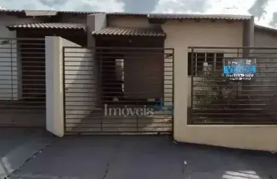 Casa com 2 quartos à venda na Rua José Dellalibera, 428, Parque Residencial Ana Rosa, Cambé