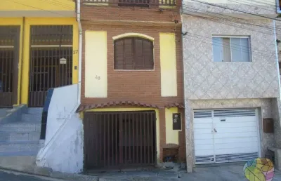 Casa com 3 quartos à venda na Rua Santos Ferreira de Freitas, 43, Jardim Ipê, Mauá