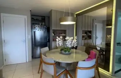 Apartamento 64m², 2 quartos (1 suíte), andar alto e 2 vagas – ponta verde