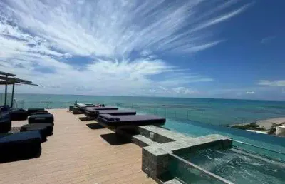 Studio de luxo mobiliado – vista espetacular da orla da pajuçara!