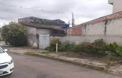 Casa com 4 quartos à venda na Rua dos Ferroviários, 1129, Cajuru, Curitiba