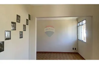Apartamento com 2 quartos para locação de 48m2 por r$ 800,00 - praça seca – rj