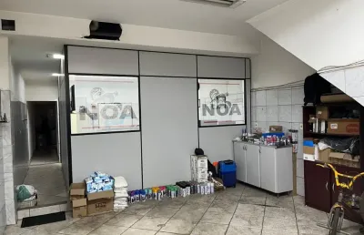 Casa com 2 dormitórios e salão comercial na avenida conselheiro carrão
