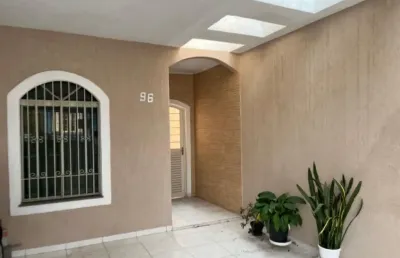 Casa/ sobrado com 2 dormitórios, 2  banheiros e 2 vagas na vila carrão-sp