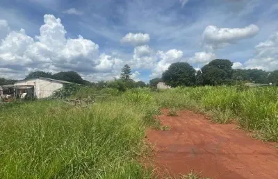 Terreno à venda na Rua Indaiatuba, 1, Vila Entroncamento, Campo Grande