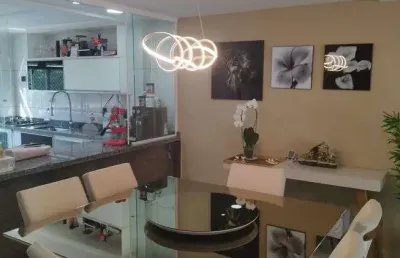 Maravilhosa casa duplex em condomínio fechado, no jardim guanabara, boa localização!