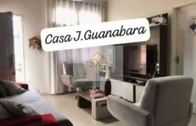 Casa 2 quartos, suíte, pequeno quintal, salão de festas nos fundos, com 117 m2