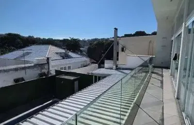 Casa duplex espetacular, 328m², 3 quartos, jardim guanabara, ilha do governador