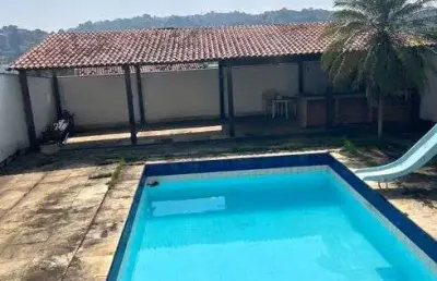 Casa triplex, no jardim guanabara -600 m2, 4 quartos!