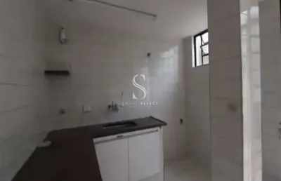 Casa localizada no brooklin de  198m² com 3 dormitorios, 1 suite, 3 banheiros e 3 vagas á venda
