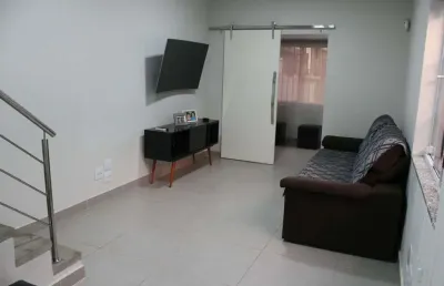 Campo belo - casa de 210m² com 3 dormitorios, 1 suite, 4 banheiros e 2 vagas