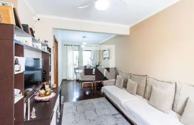 Casa em condomínio fechado com 3 quartos à venda na Vila Romana, São Paulo 