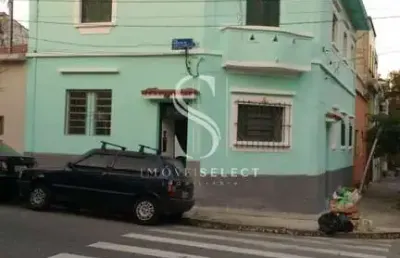 Casa assobradada , de 160m2 com 7 suites e 7 banheiros , 2 copas e sem vaga , á venda no bairro lapa