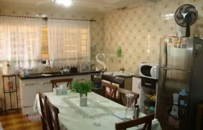 Casa térrea de 236m² com 2 dormr/1 suíte, edicula, quintal, 2 vagas na vila leopoldina - são paulo.