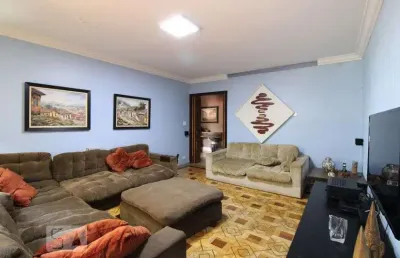 Casa com 3 quartos à venda na Vila Romana, São Paulo 