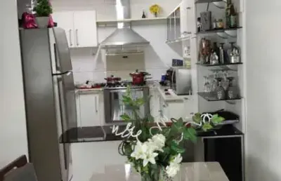 Jardim bela vista, do lado da av. portugal, amplo sobrado com 3 quartos suíte com varanda
