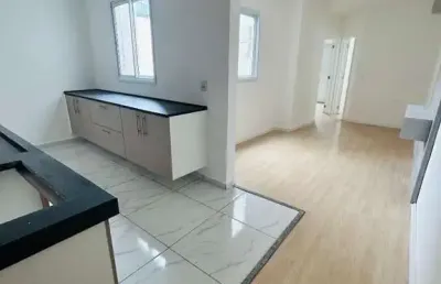 Cobertura á venda 2 dormitório ,  1 suite  , sala com 2 ambientes , 1 banheiro social e 2 vaga de garagem - vila scarpelli - santo andré
