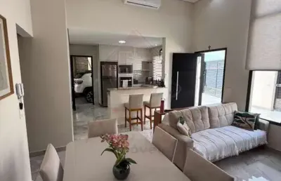 Casa térrea com 3 quartos (1 suite com ar), espaço gourmet moderno e 3 vagas de garagem