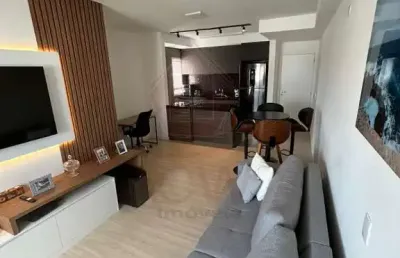 Apartamento no life com 3 quartos (1 suite), planejados, varanda gourmet e 2 vagas cobertas