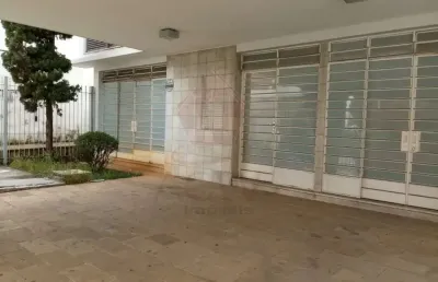 Casa comercial com 6 salas para alugar no Centro, Jundiaí 