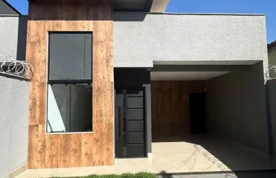 Casa com 3 quartos à venda no Parque São Jorge, Aparecida de Goiânia 