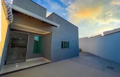 Casa com 3 quartos à venda no Residencial Itália, Goiânia 