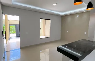 Casa com 2 quartos à venda no Jardim Ipanema, Trindade 