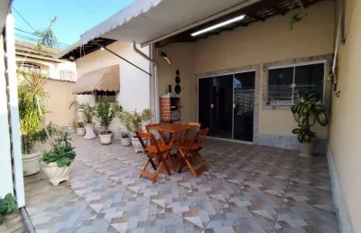 Linda casa colonial linear com 3 dormitórios sendo 1 suite,  no rio da prata de campo grande.