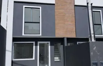 Linda casa duplex condomínio fechado, a 10 minutos do west shopping,  em campo grande .