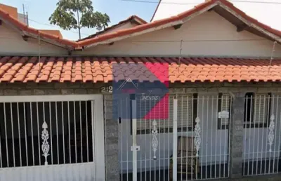 Uma bela casa no bairro santa luzia, com excelente acabamento, perto do cetro.
