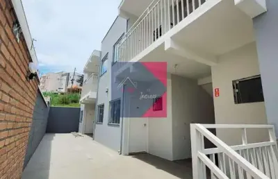 Um lindo kitnet, localizado no bairro santa branca, com excelente acabamento.