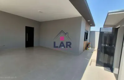 Uma casa de alto padrão localizada no santa barbara com excelente acabamento
