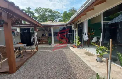 Casa com 3 quartos à venda na Rua Zacarias De Gois, 365, Cohapar, Guaratuba