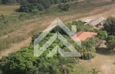Charmoso sitio a venda em corumbatai com 3 alqueires