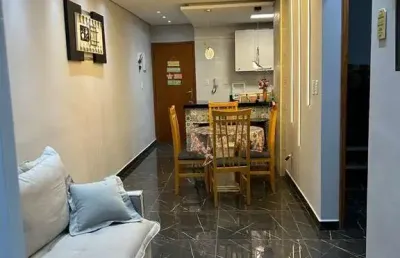 Apartamento com 2 dormitórios com vista total para o mar em maracanã mirim, praia grande/sp