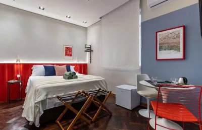 Fantástico studio totalemnte reformado e funcionando como airbnb